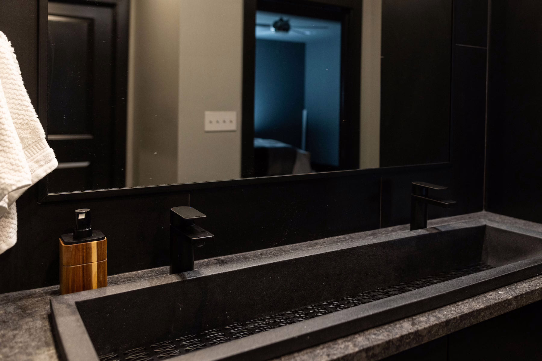 Nerushkin Basement Bathroom Mirror and sink