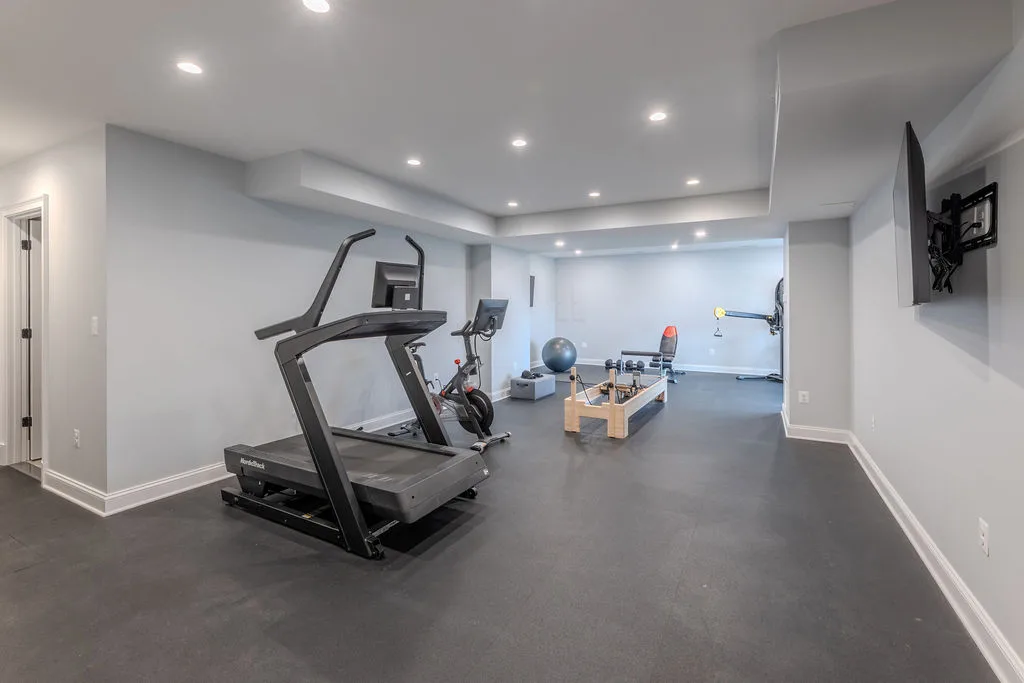 Hamilton Basement Sauna, Fitness, and Living 9 2I0A1806 HDR